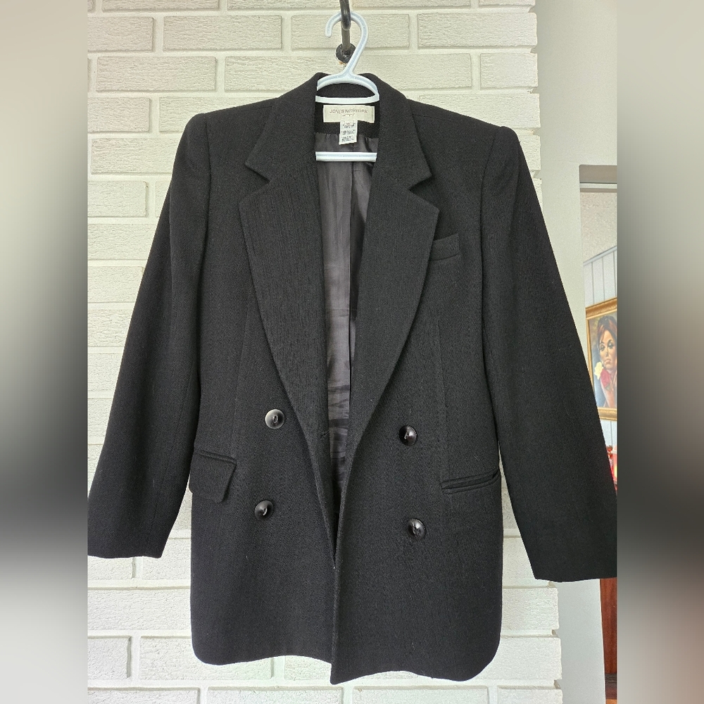 Beautiful wool Jones new york blazer